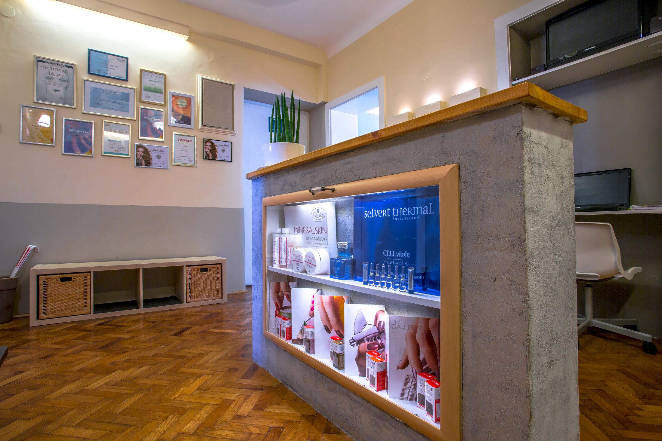 Detalji prostora u Kozmetičkom centru Donita